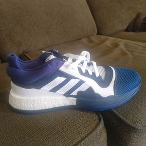 Adidas marquee  Boost Low Basketball Shoes
